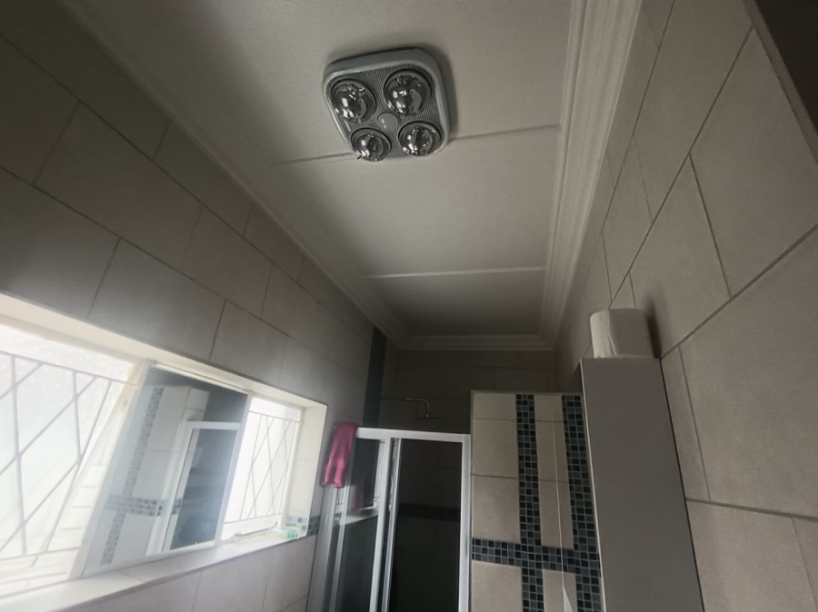 4 Bedroom Property for Sale in Hadison Park Northern Cape